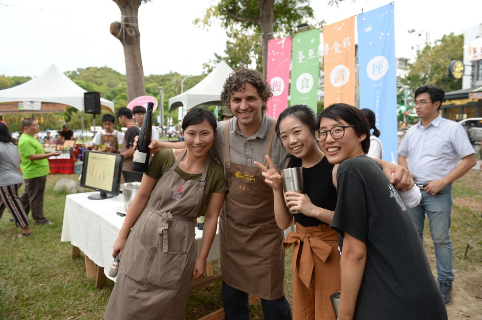 2018臺東慢食節 慢酒釀─解憂餐桌_慢食講 義式仲夏氣泡飲