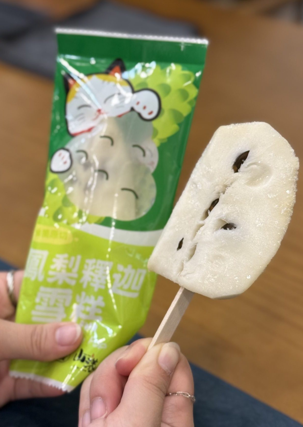 引進「極速冷凍」技術，發展出百分之百原汁原味、完全不加糖與增稠劑的釋迦冰棒與鮮果包。